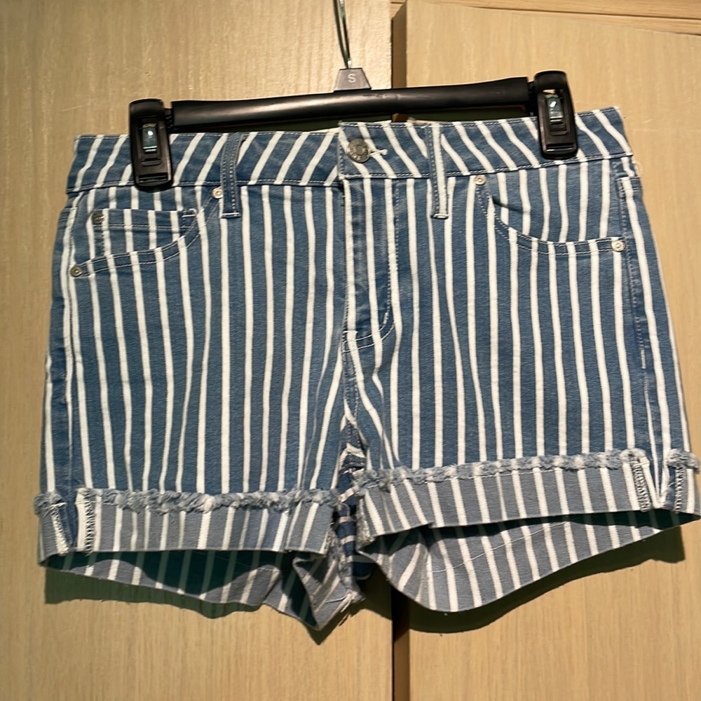 Women’s shorts